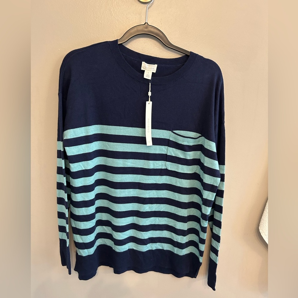 NWT Caslon women’s crewneck stripped sweater in size M